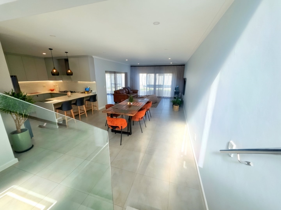 4 Bedroom Property for Sale in Sandown Western Cape